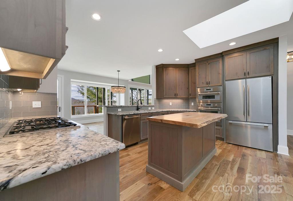 Connestee Falls - Residential