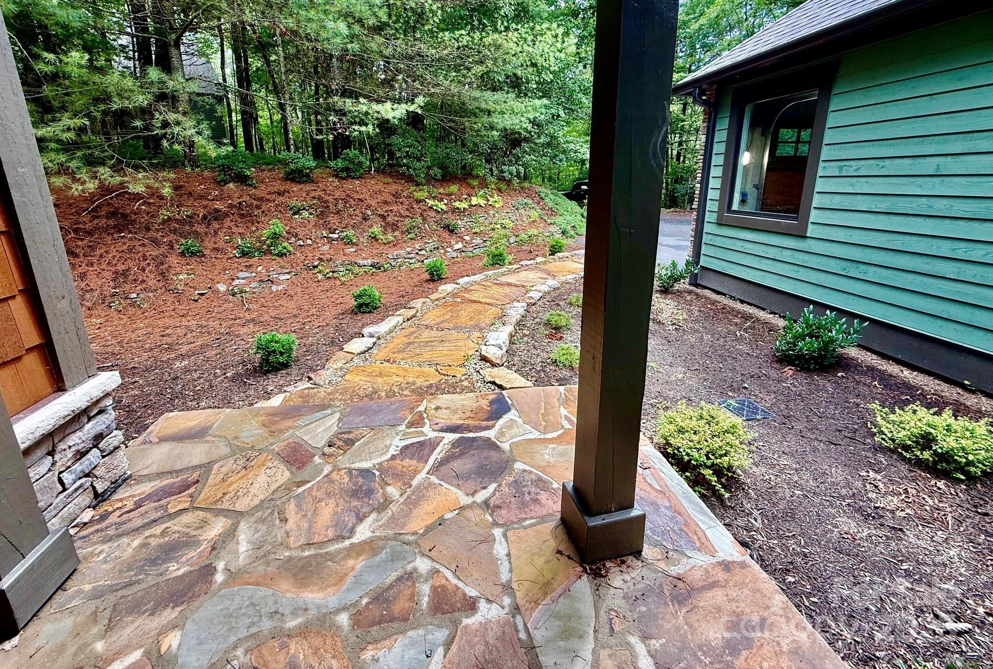 Connestee Falls - Residential