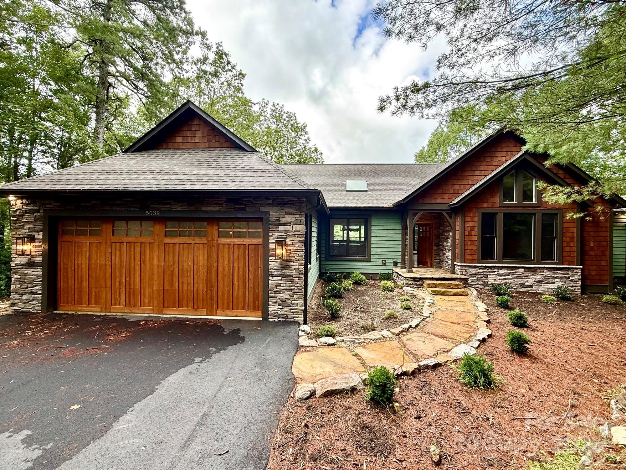 Connestee Falls - Residential