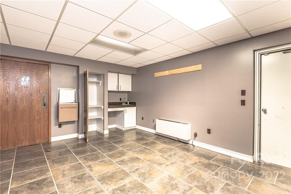 None - Commercial Lease