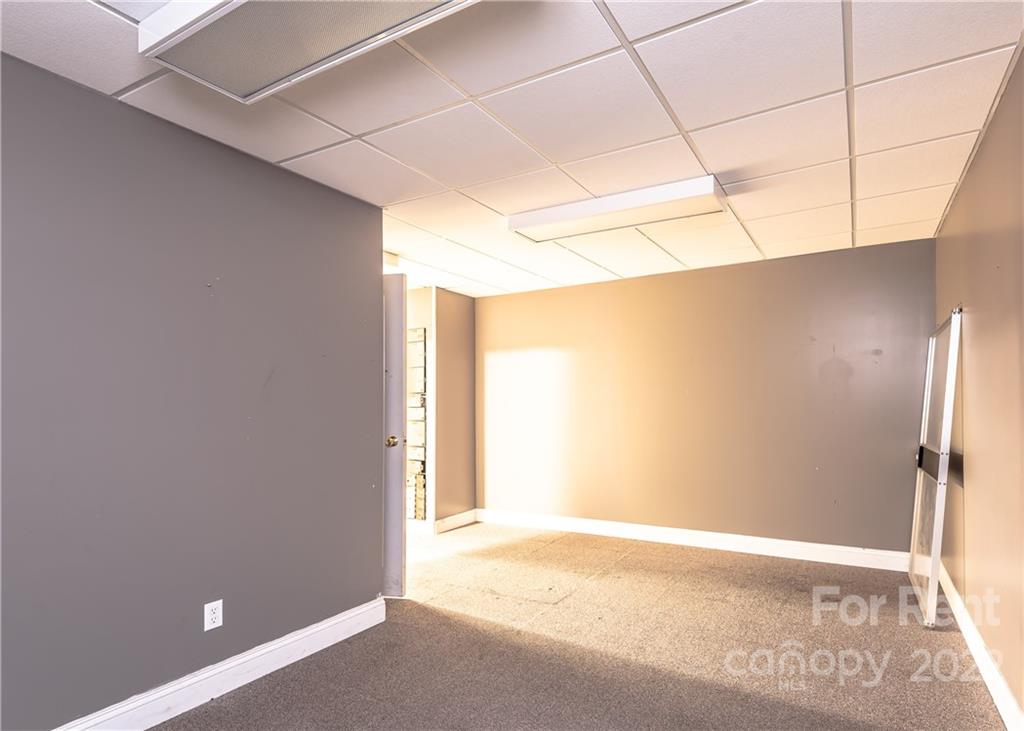 None - Commercial Lease