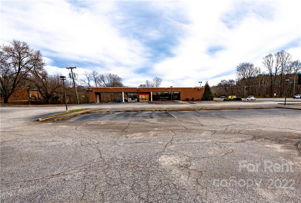 None - Commercial Lease