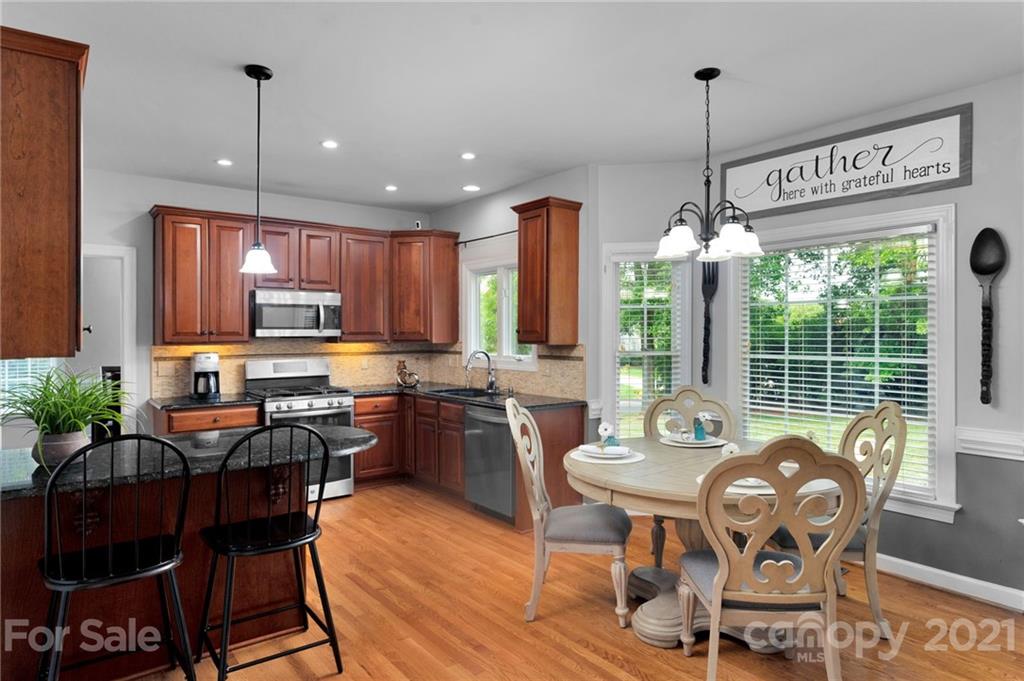 Hunter Oaks - Residential