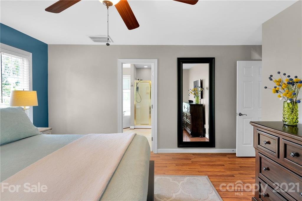 Hunter Oaks - Residential