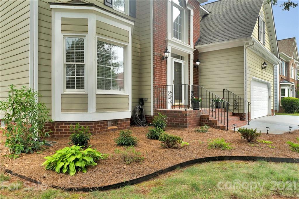 Hunter Oaks - Residential