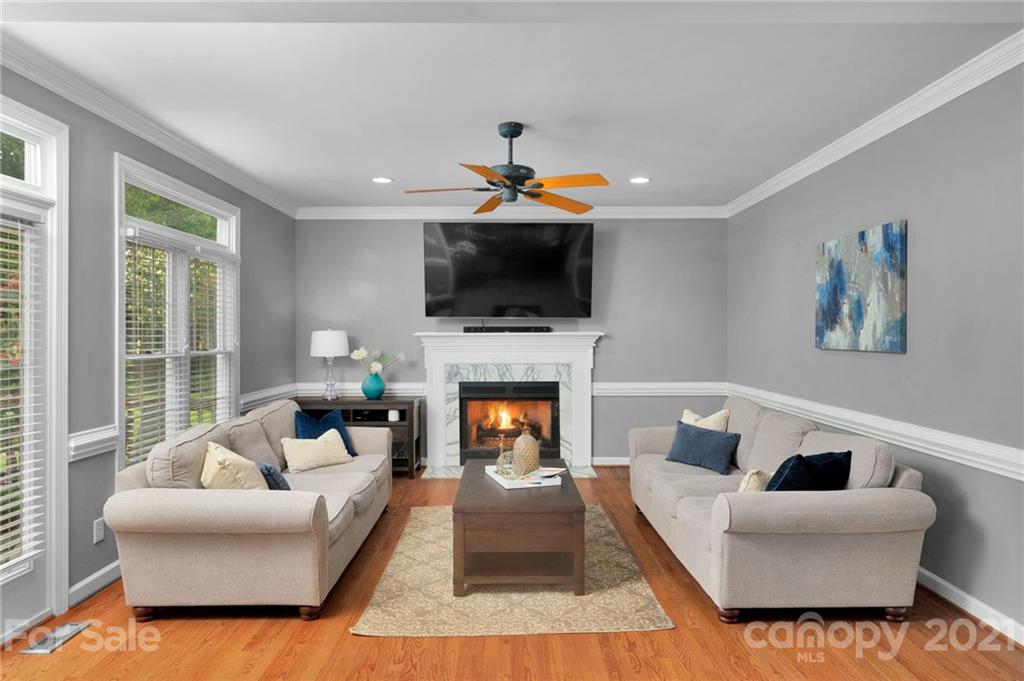 Hunter Oaks - Residential