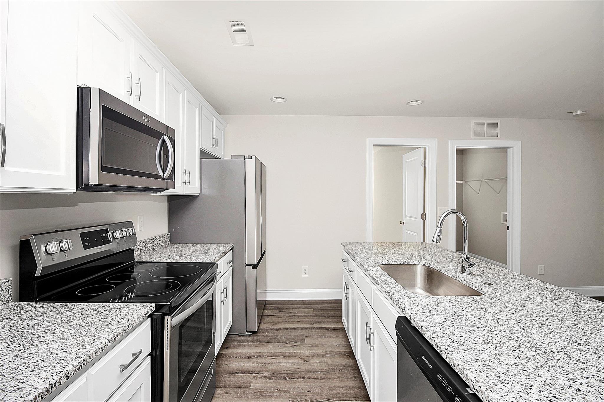 Thomasboro - Residential