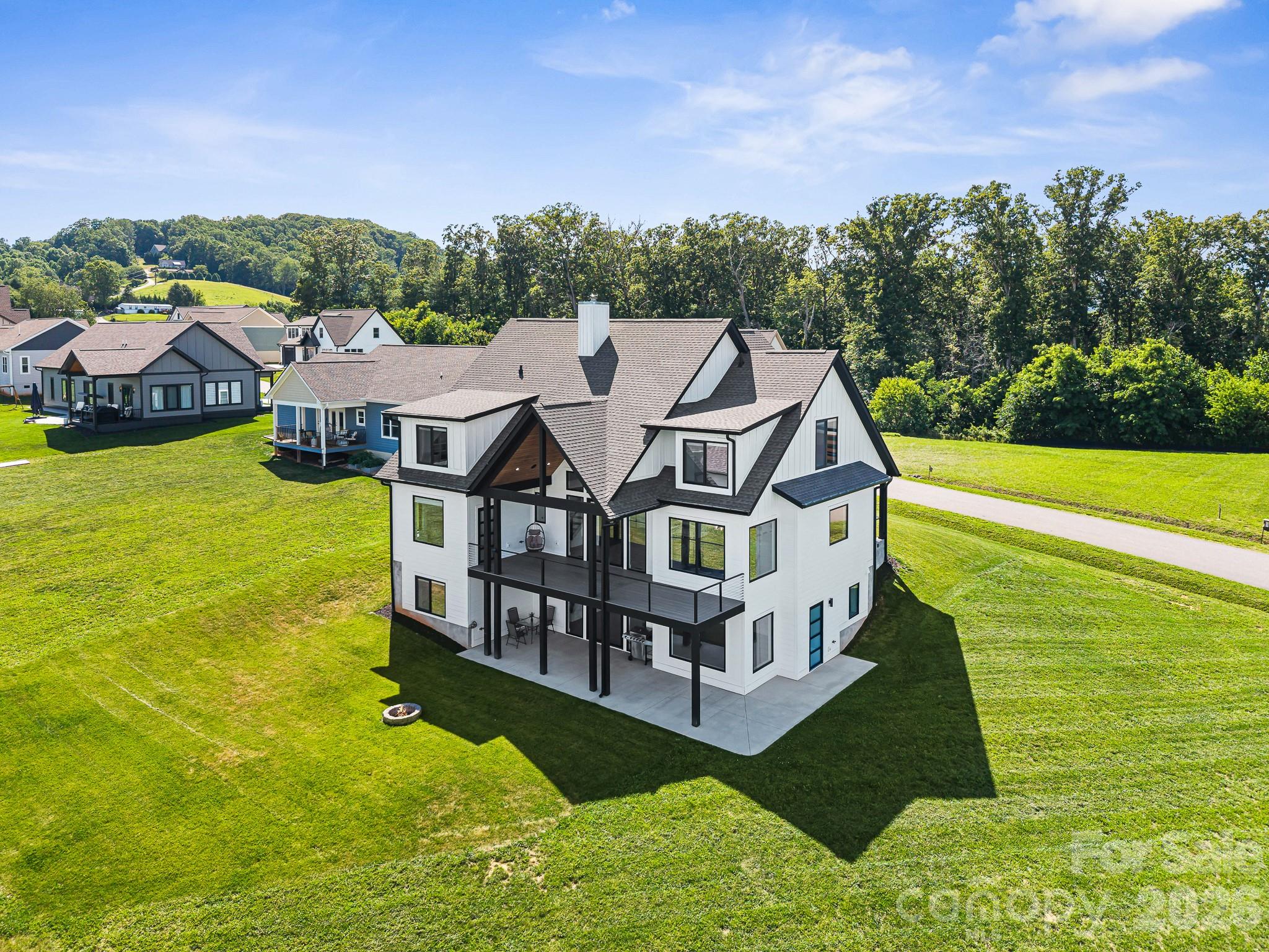 1026 Hillside Ridge Road