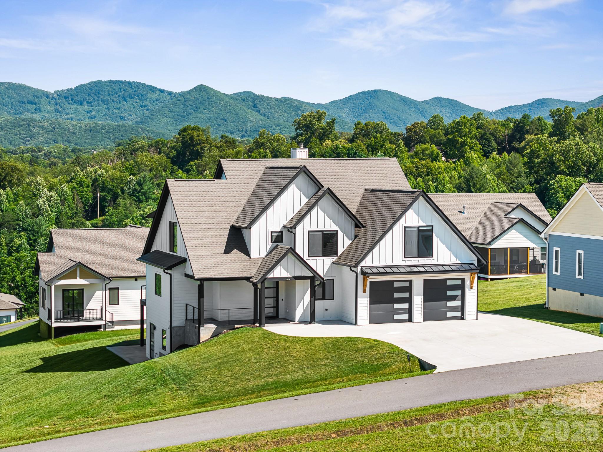 1026 Hillside Ridge Road