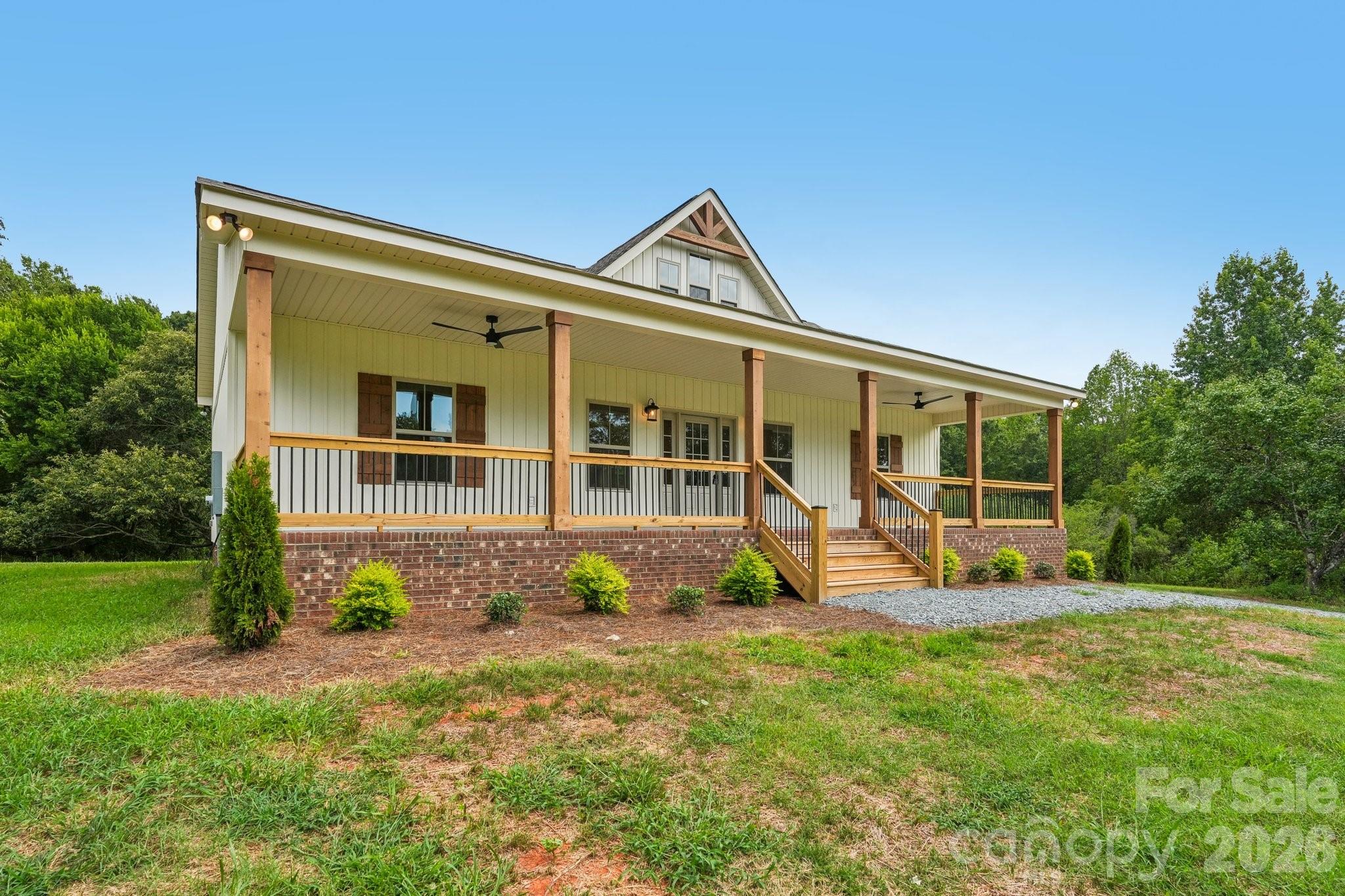 3914 Mullis Newsome Road