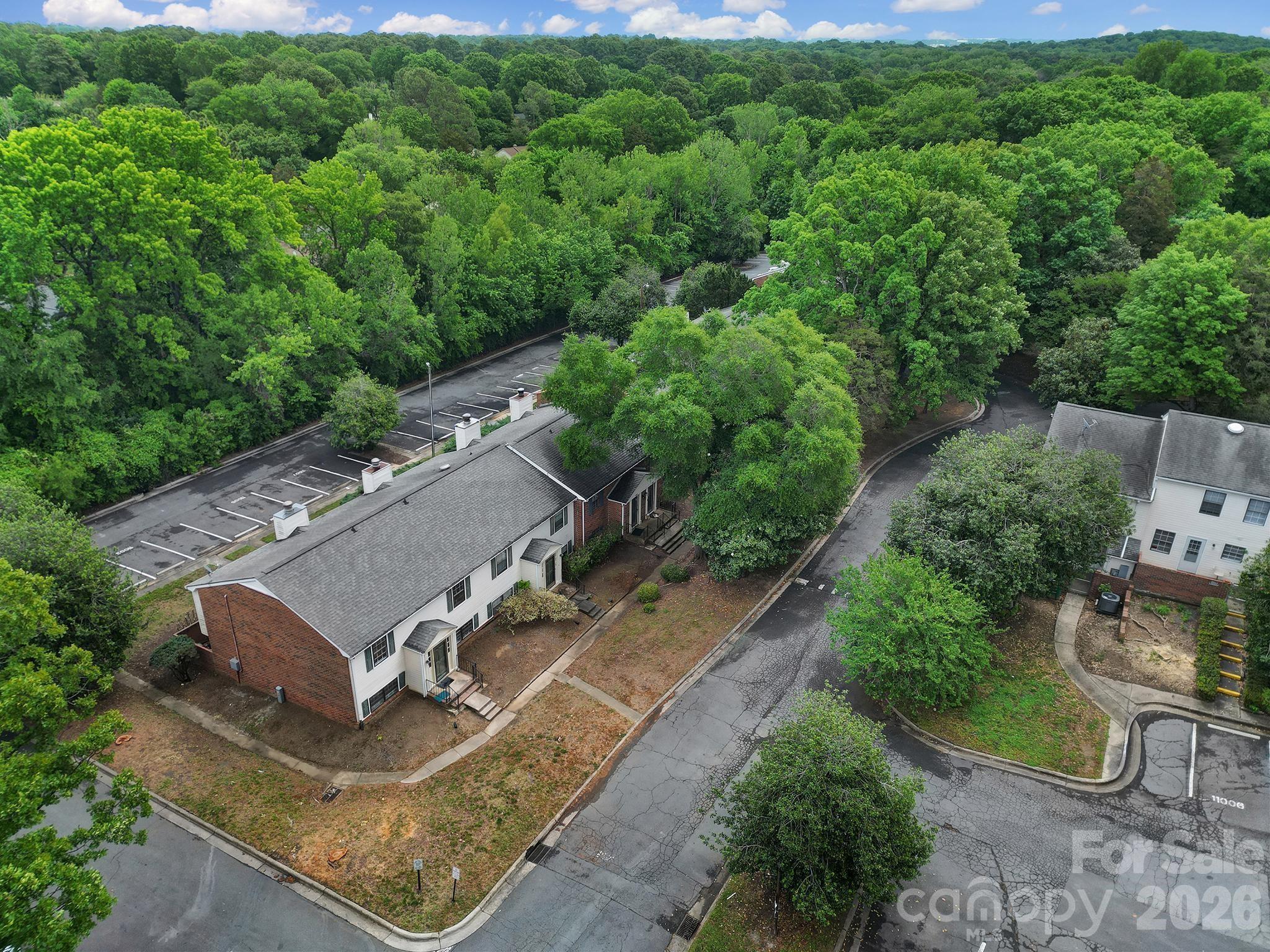 Lexington Commons - Residential