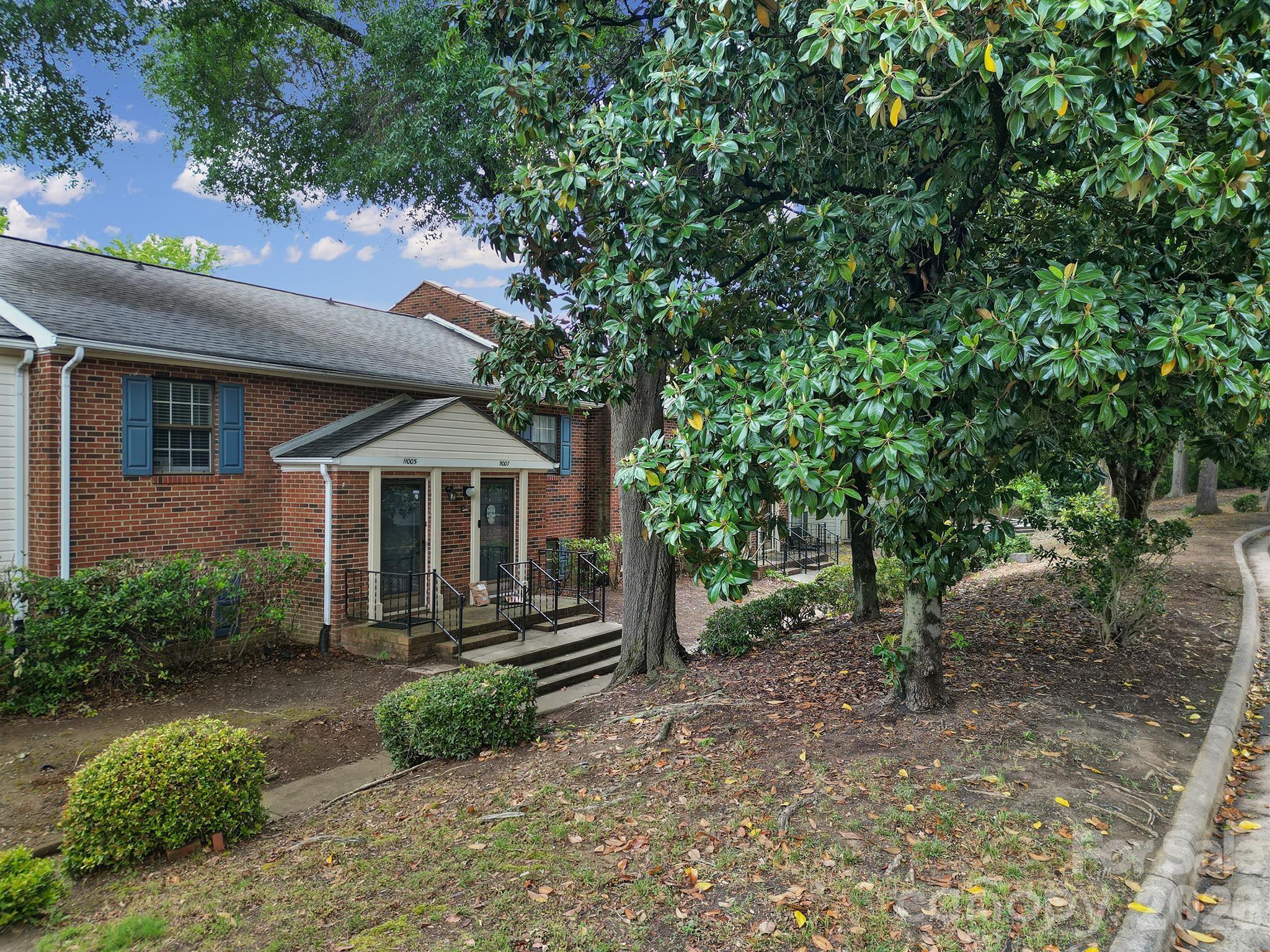 Lexington Commons - Residential