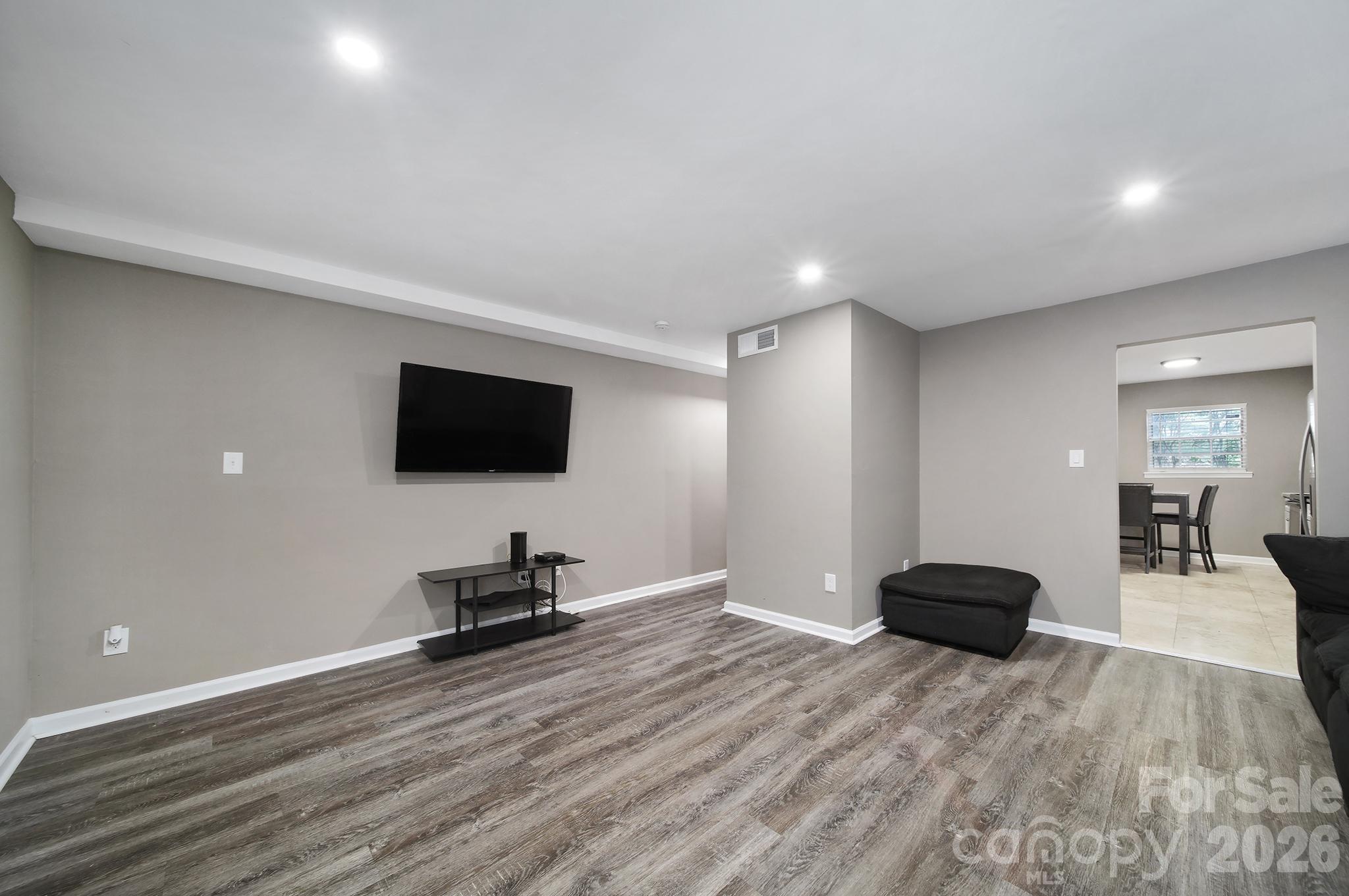 Lexington Commons - Residential