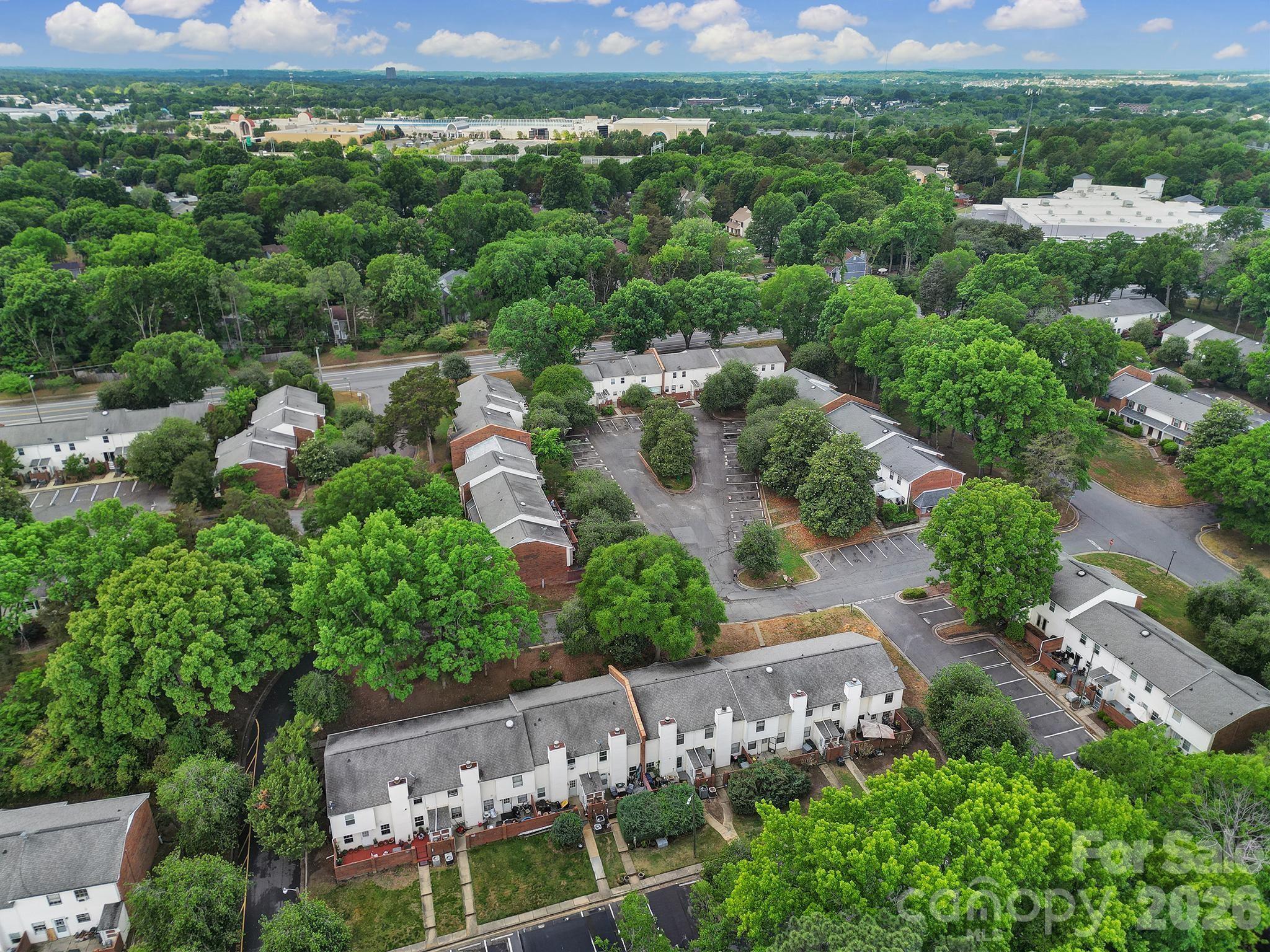 Lexington Commons - Residential