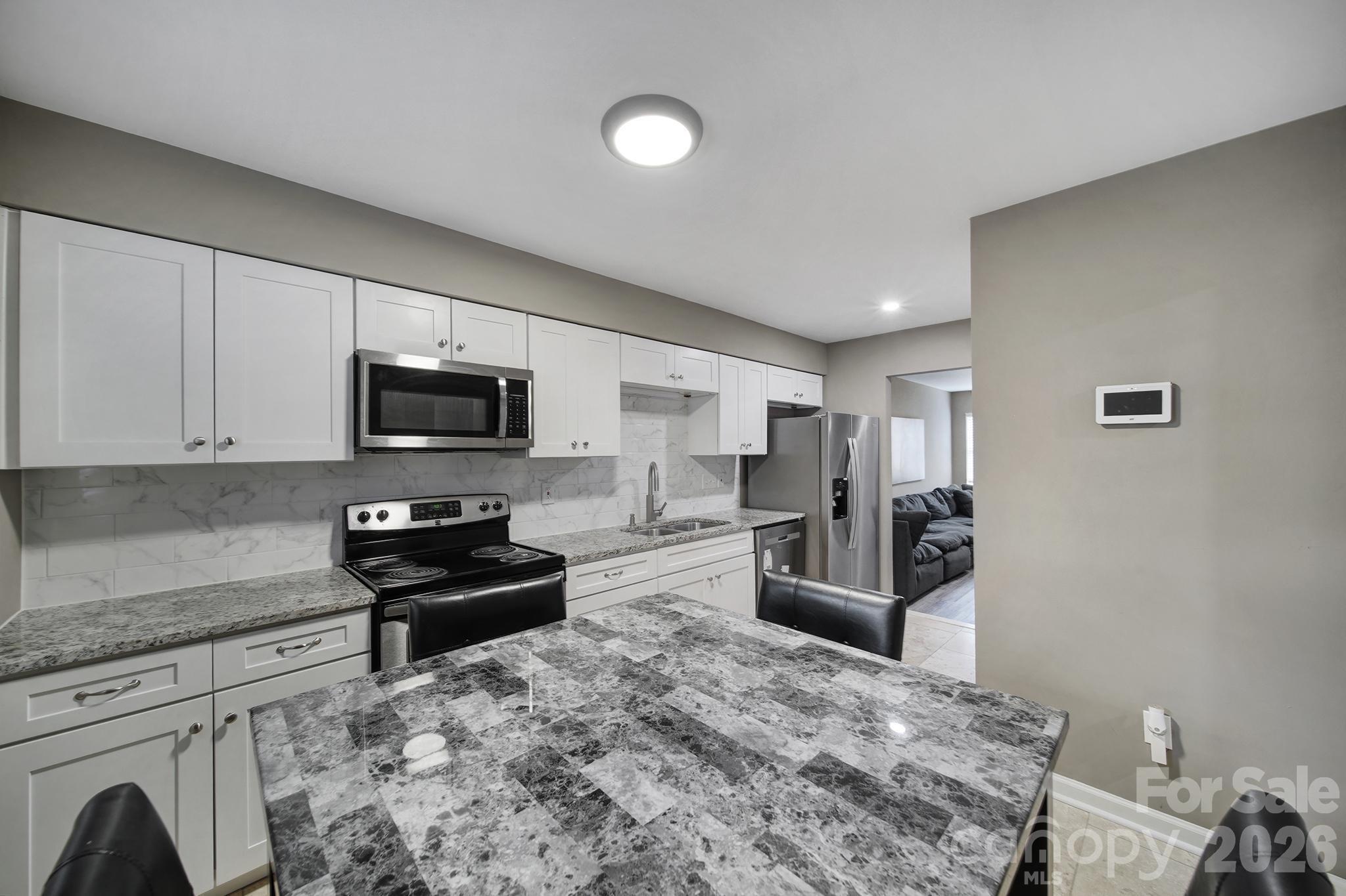 Lexington Commons - Residential