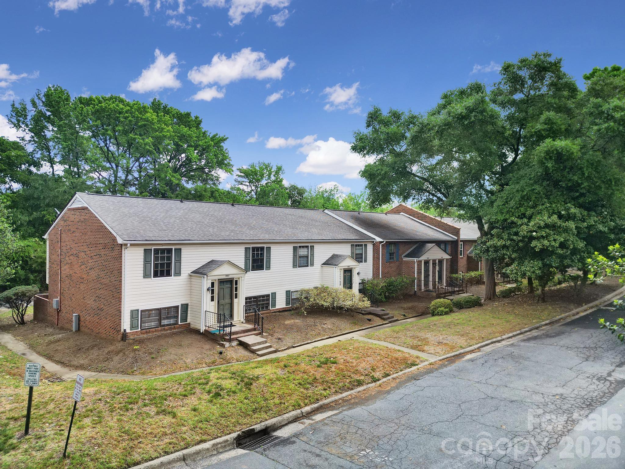 Lexington Commons - Residential