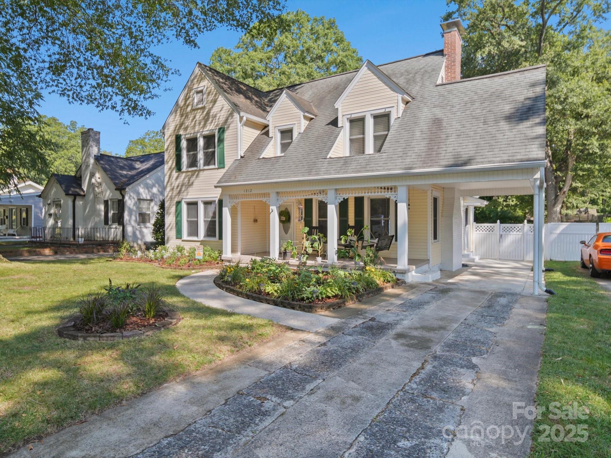 1212 Jackson Road