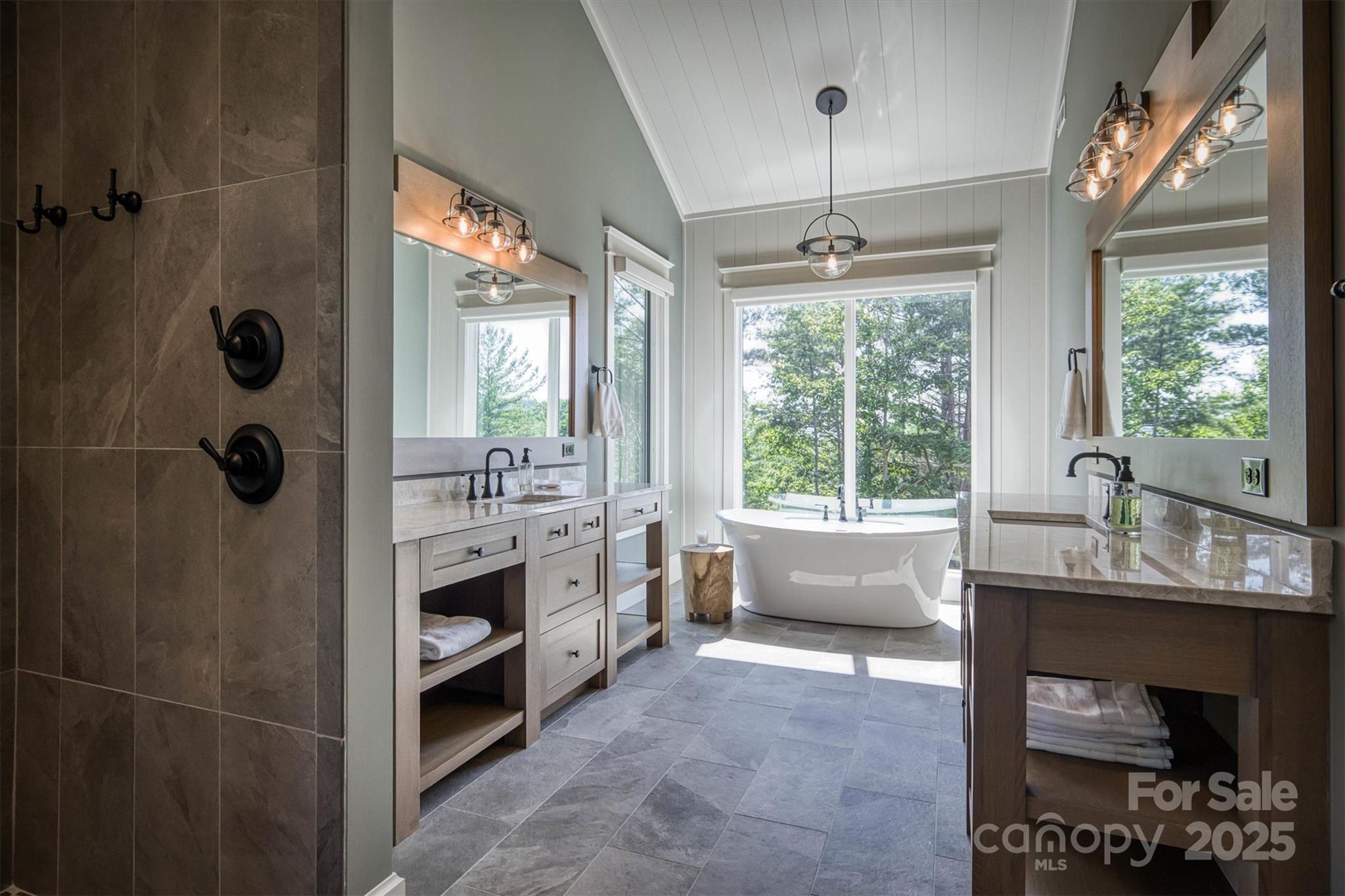 Old Wildlife Club - Residential