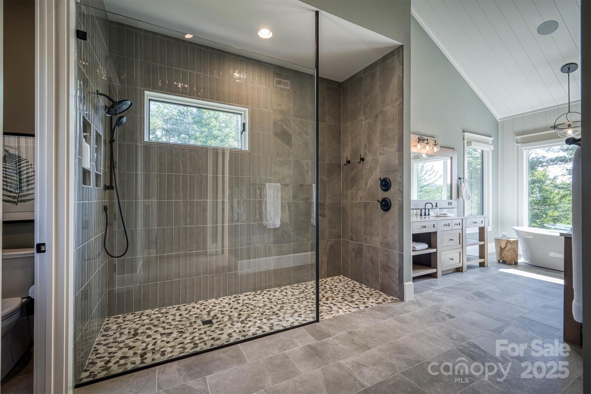 Old Wildlife Club - Residential