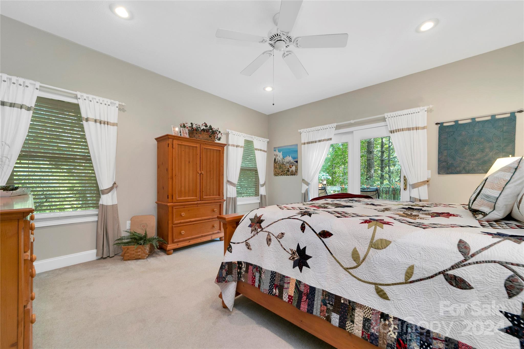 Connestee Falls - Residential