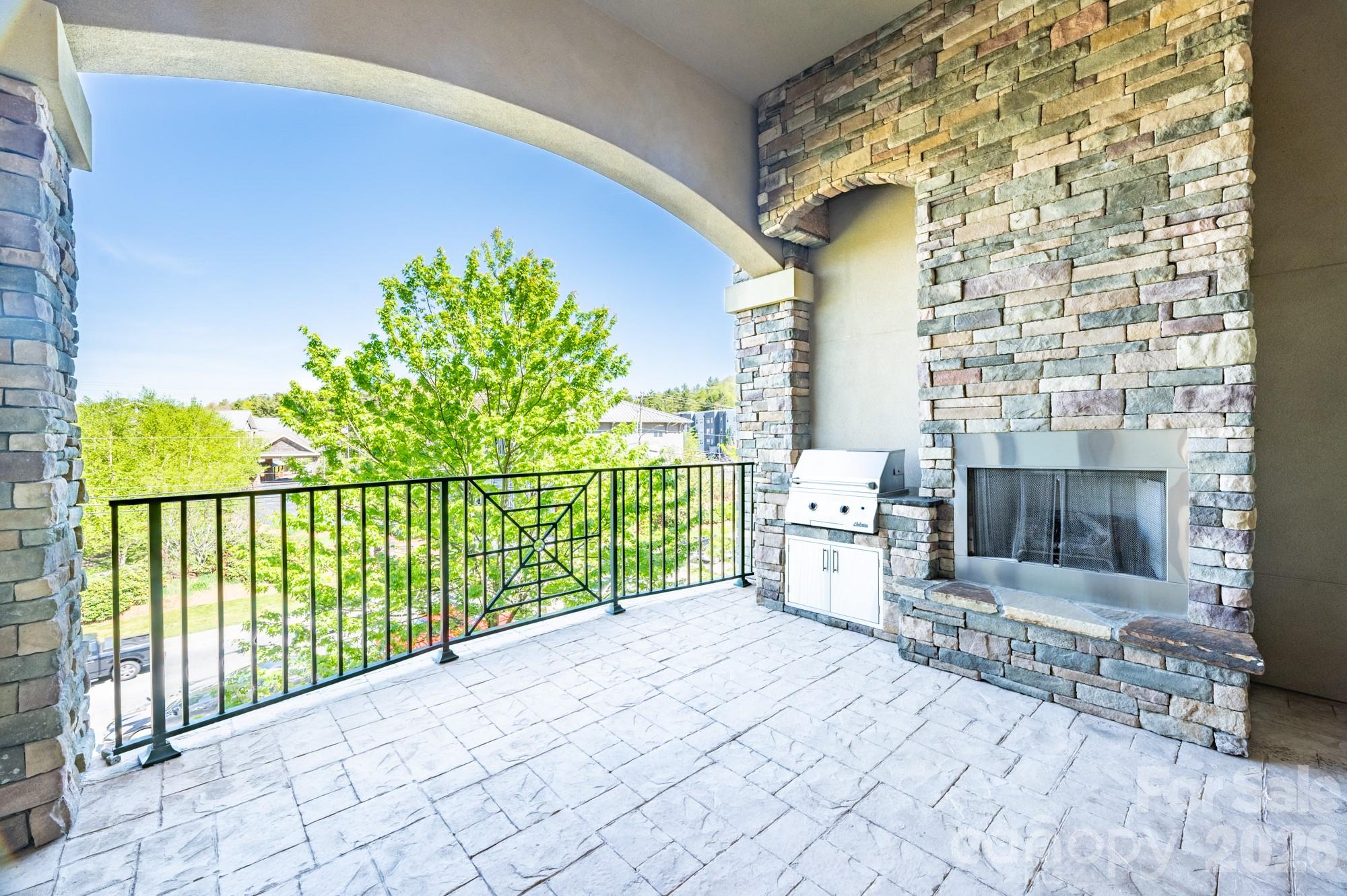 Boone Point - Residential