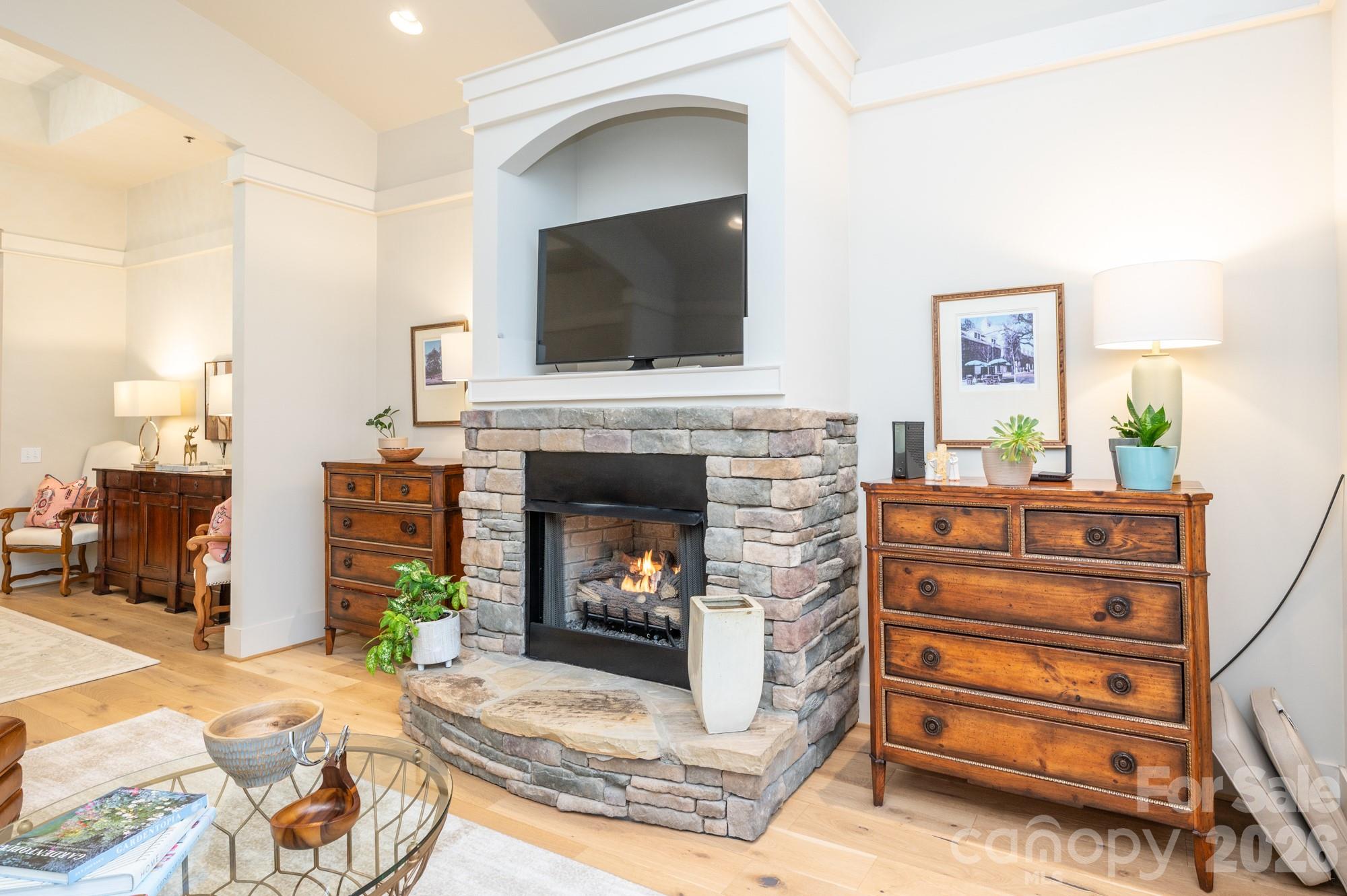 Boone Point - Residential
