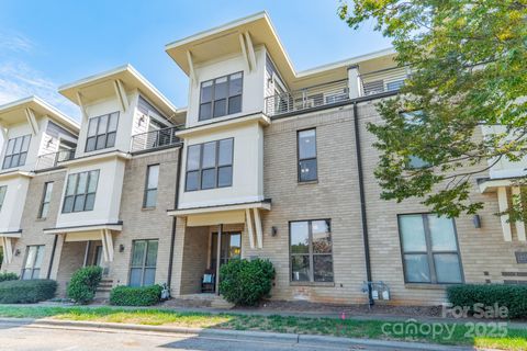 3254 Noda Boulevard Charlotte NC 28205