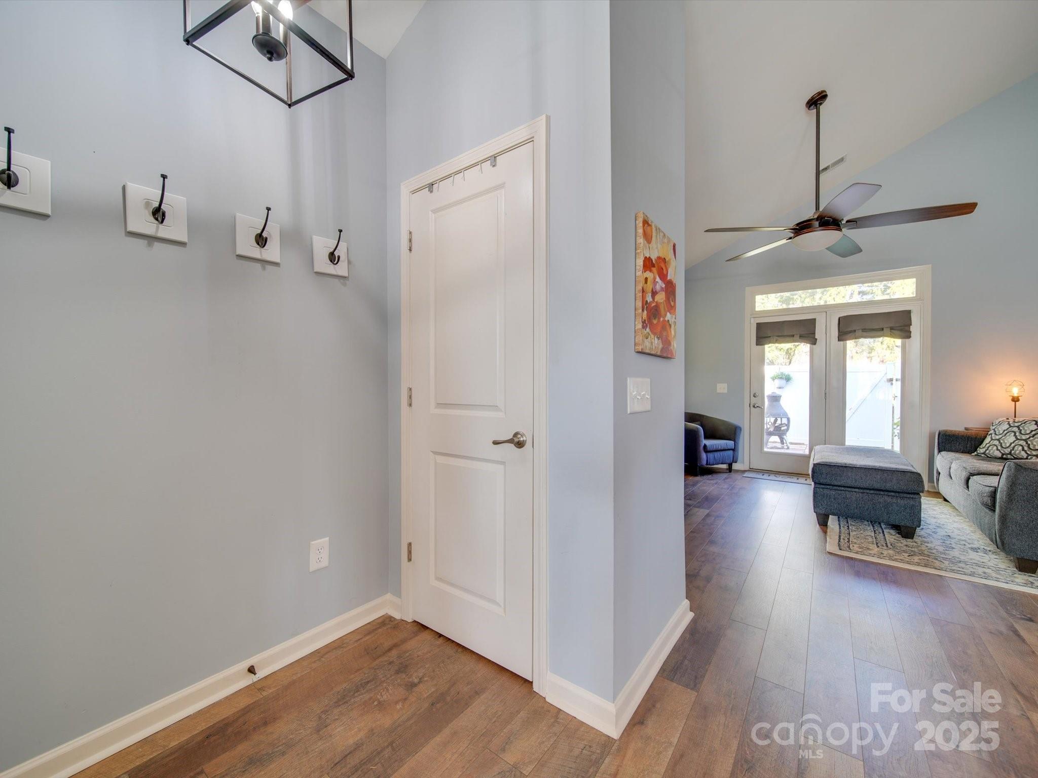 120 Prairie View Court