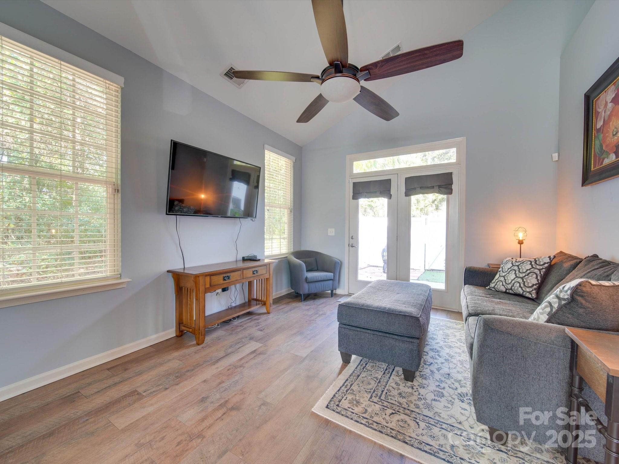 120 Prairie View Court