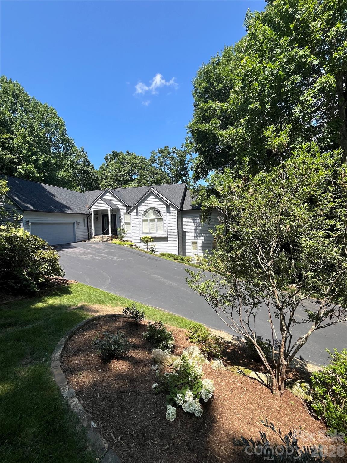 135 POPLAR Loop