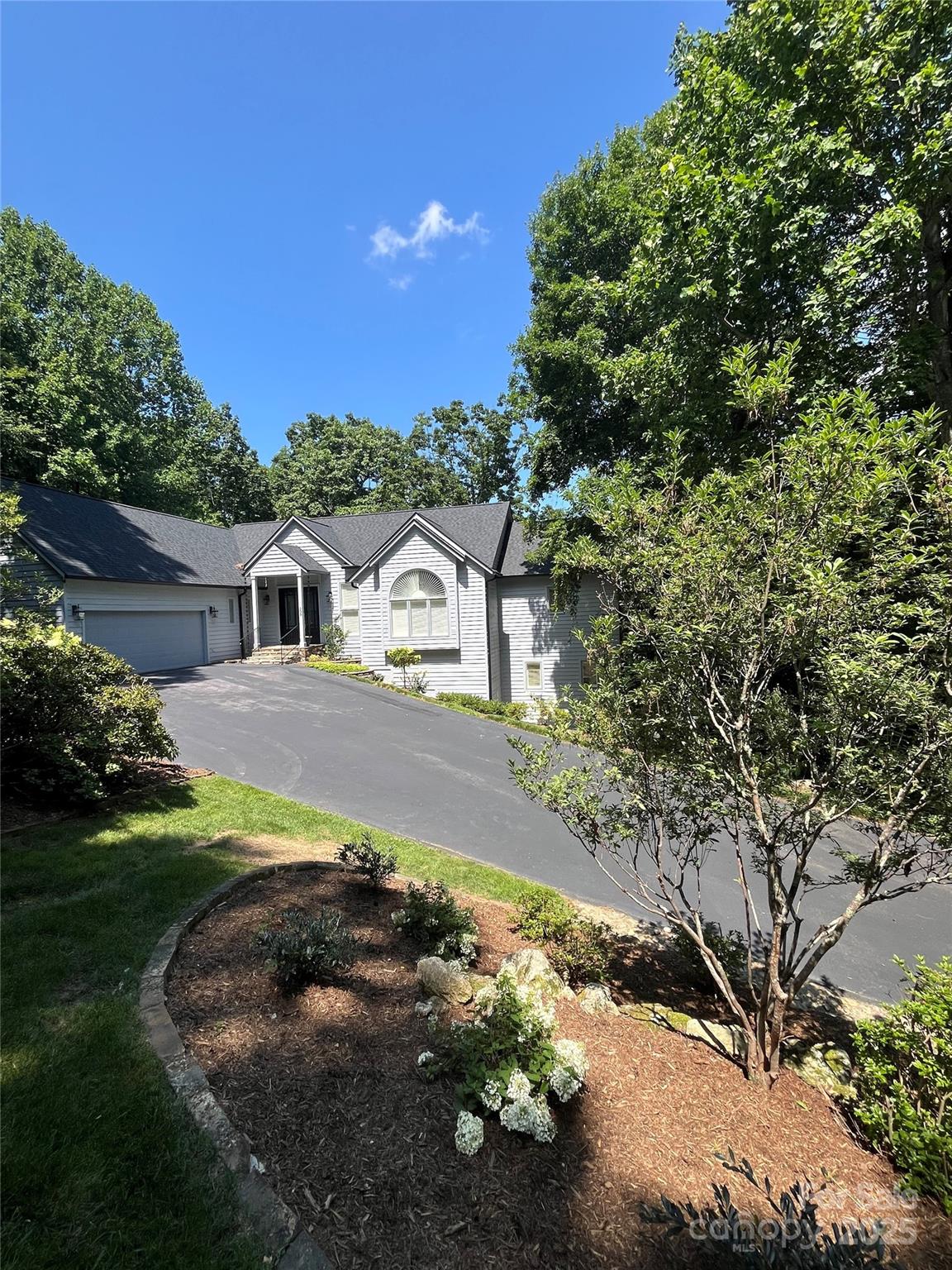 135 POPLAR Loop