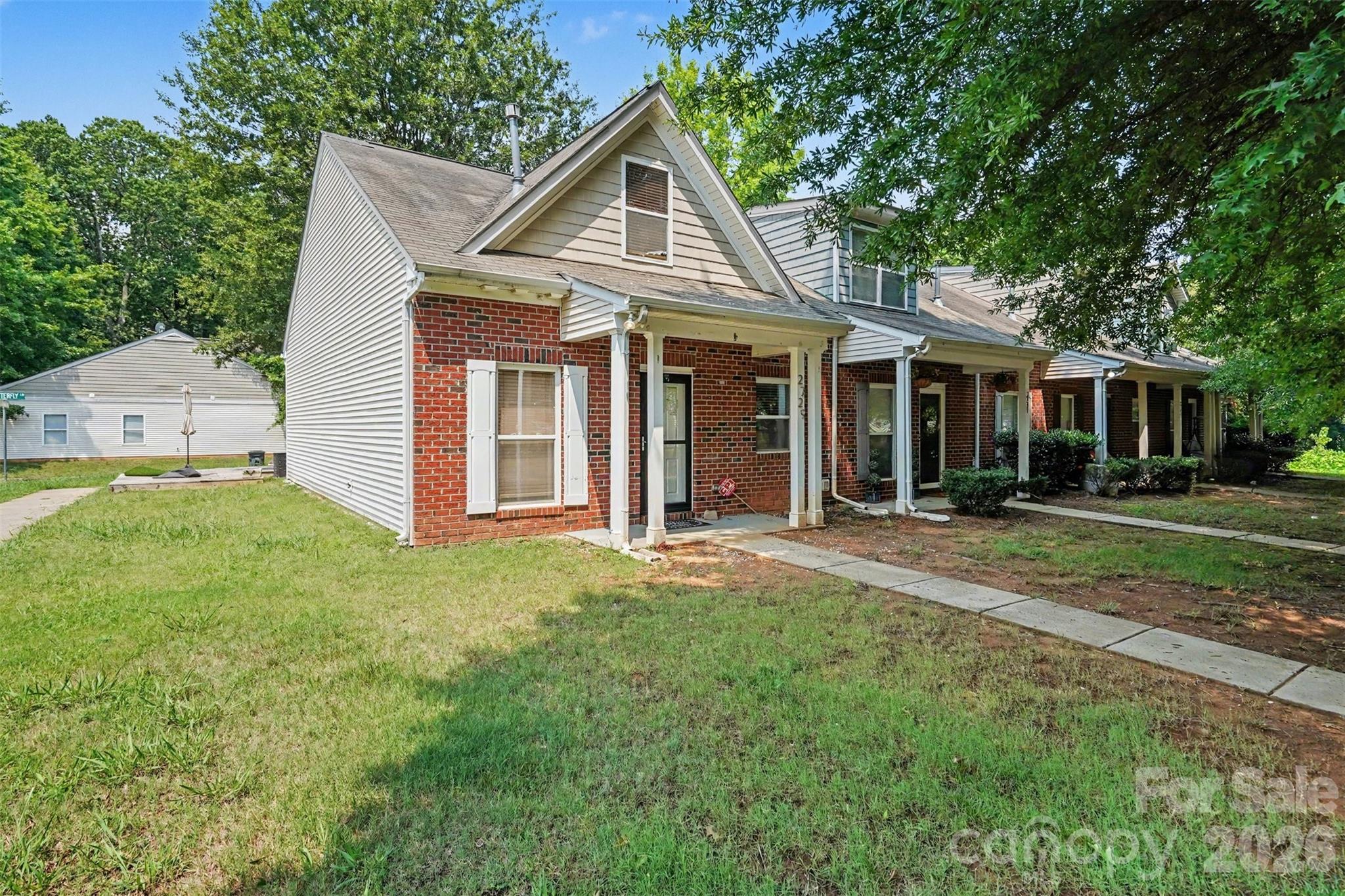 2729 Meadow Knoll Drive