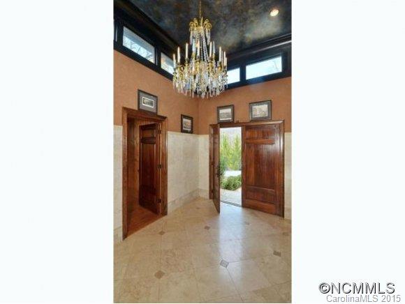 Lake Summit - Residential