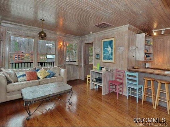 Lake Summit - Residential