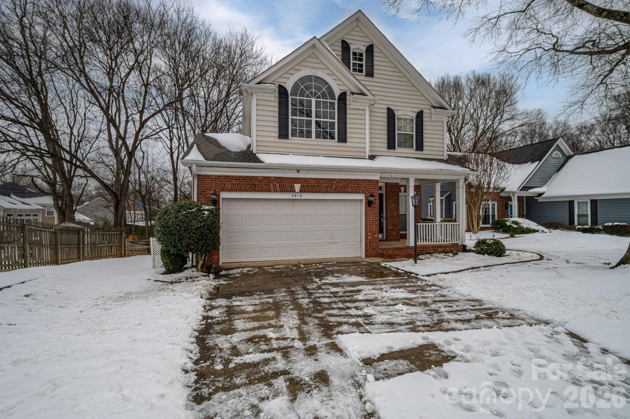 2816 Robyns Glen Drive