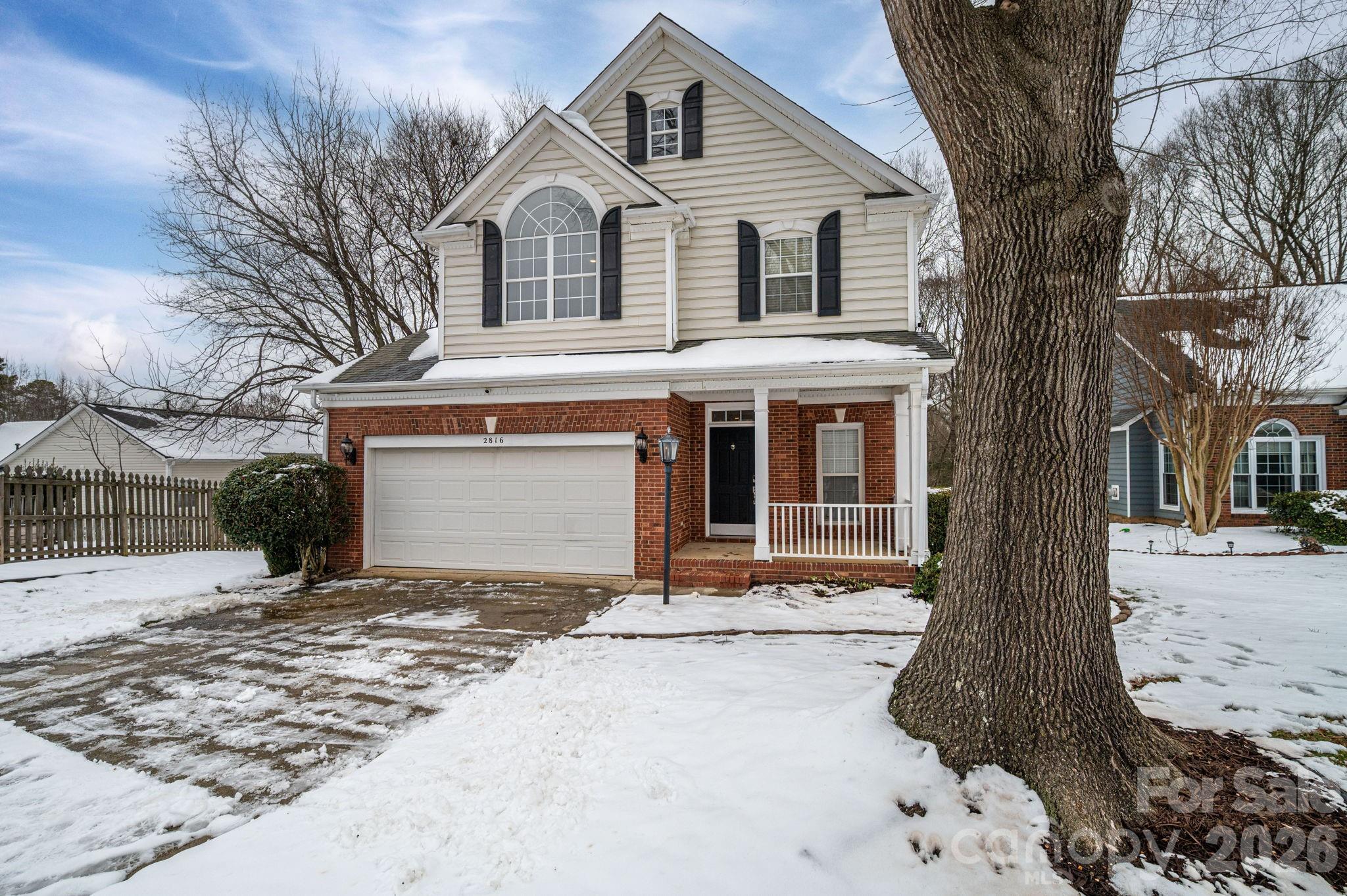 2816 Robyns Glen Drive