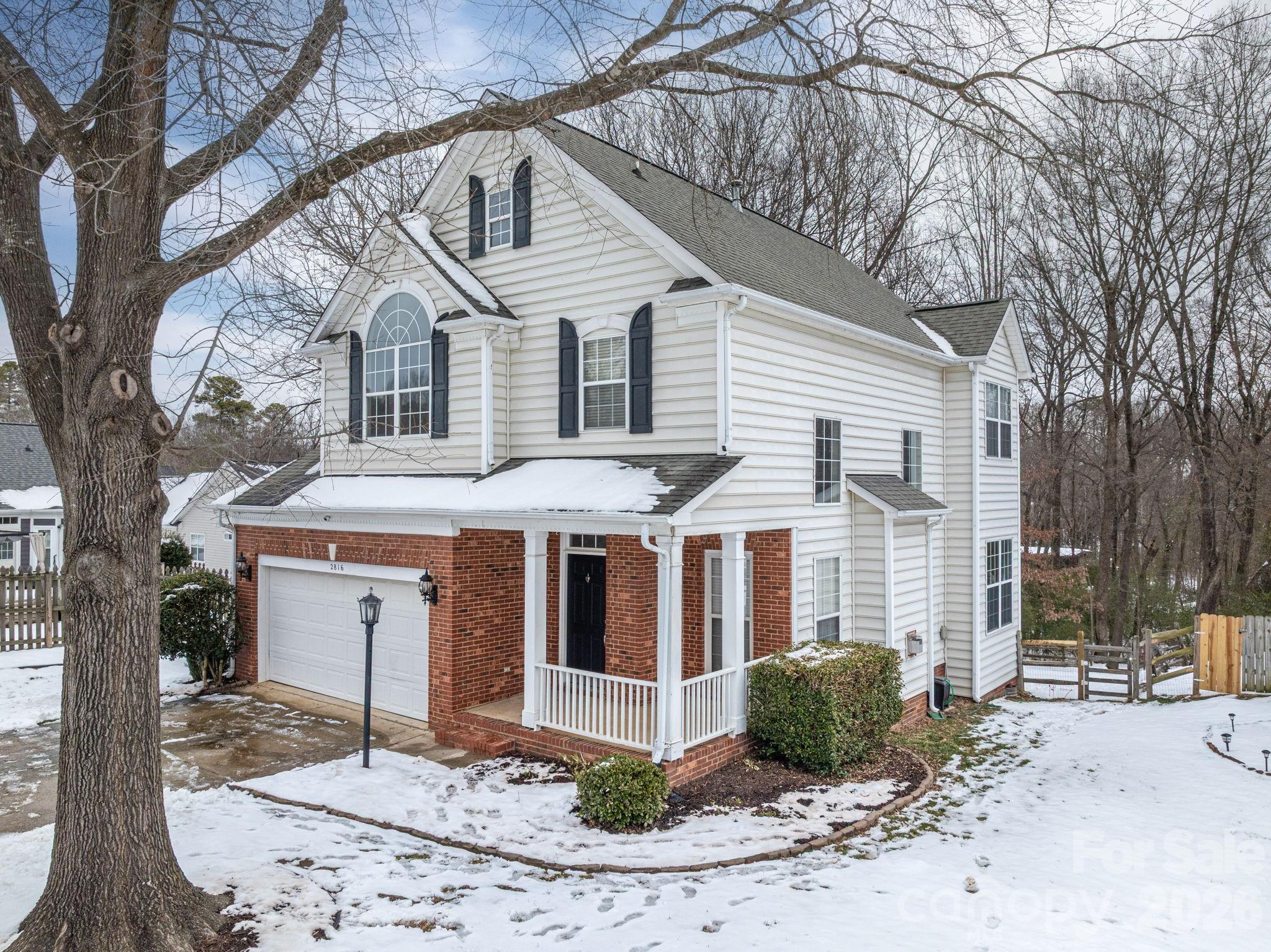 2816 Robyns Glen Drive