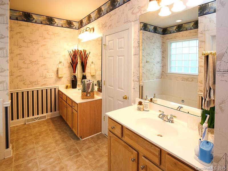 Lake Shore - Residential