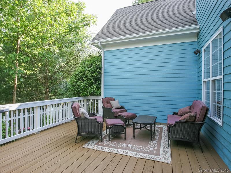 Lake Shore - Residential