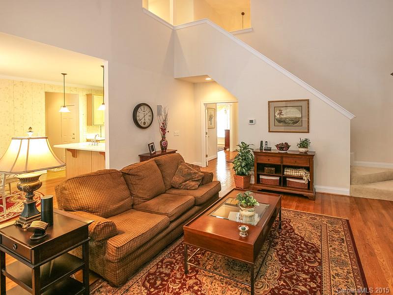 Lake Shore - Residential