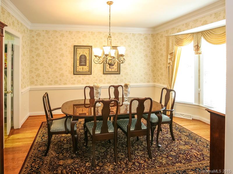 Lake Shore - Residential