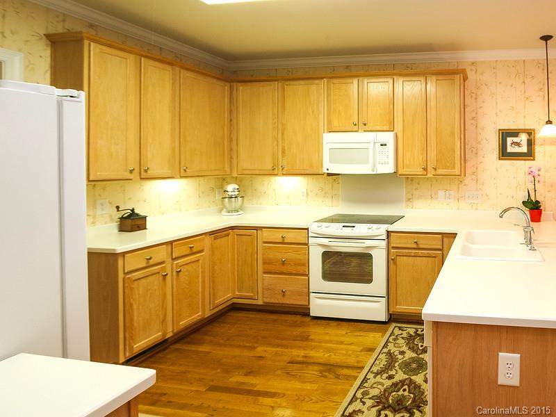 Lake Shore - Residential