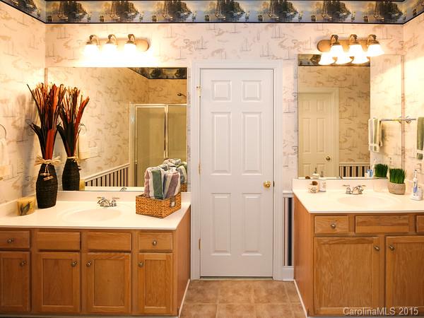 Lake Shore - Residential