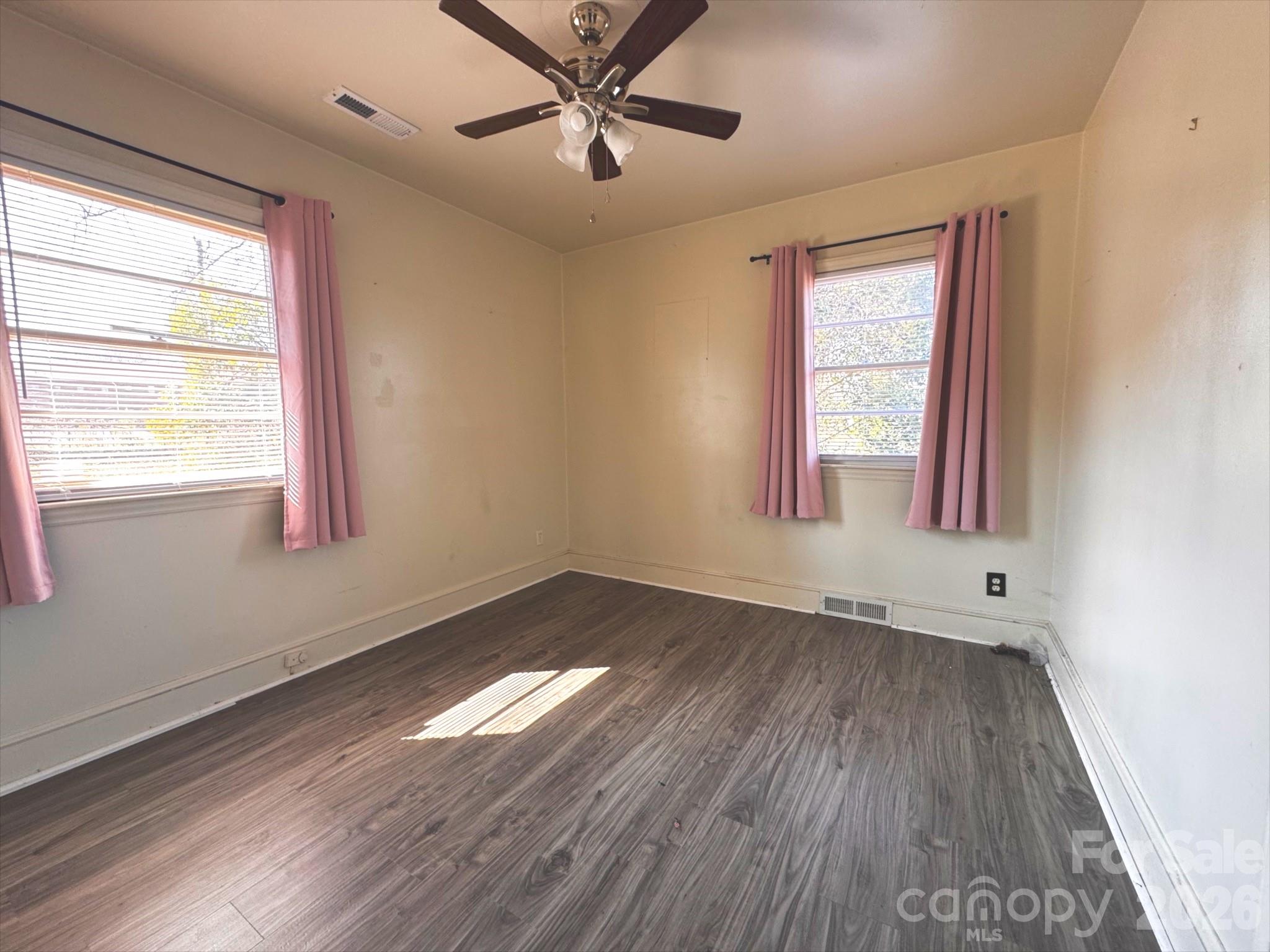 Marjane Acres - Residential