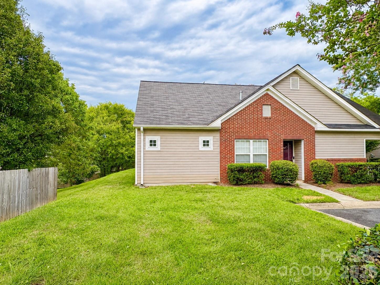 8946 Meadowmont View Drive
