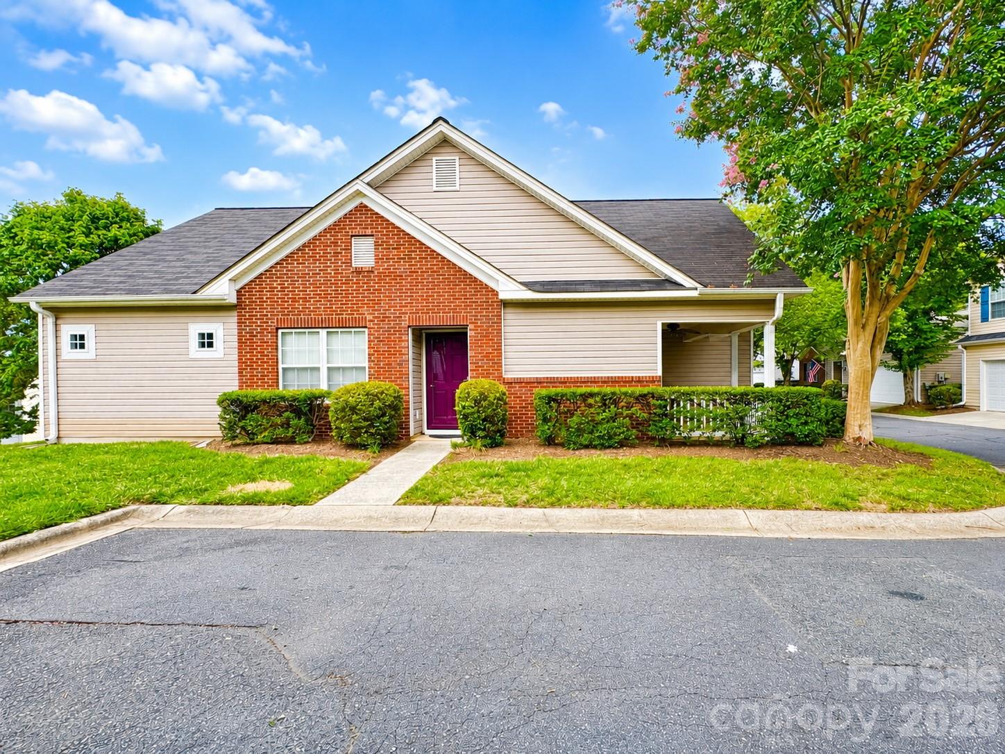 8946 Meadowmont View Drive