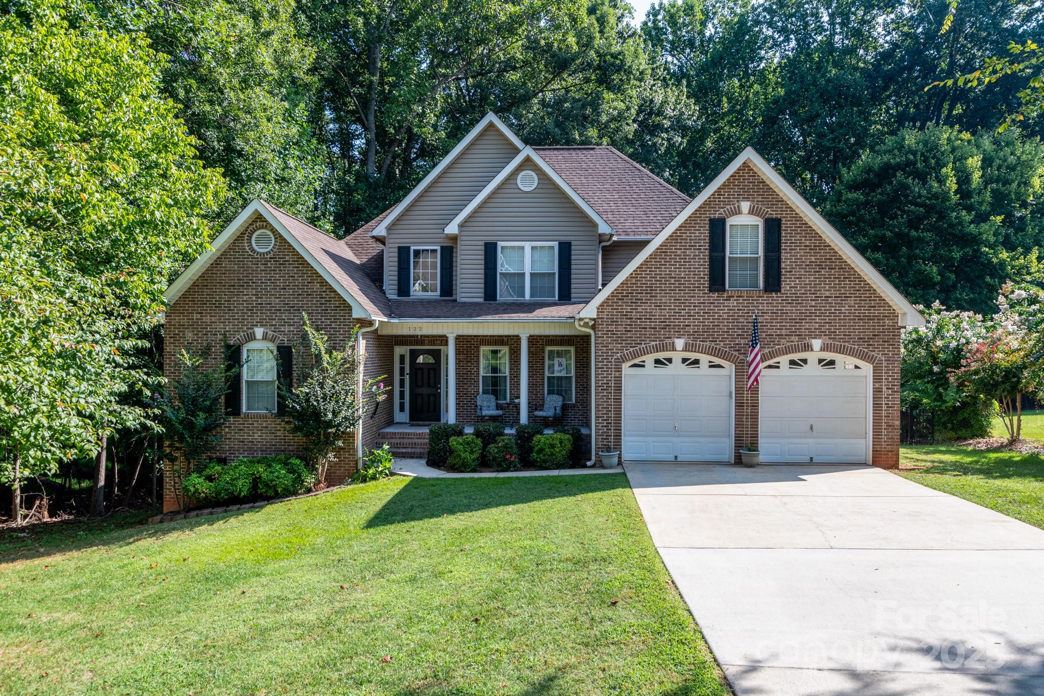 122 Ardmore Place