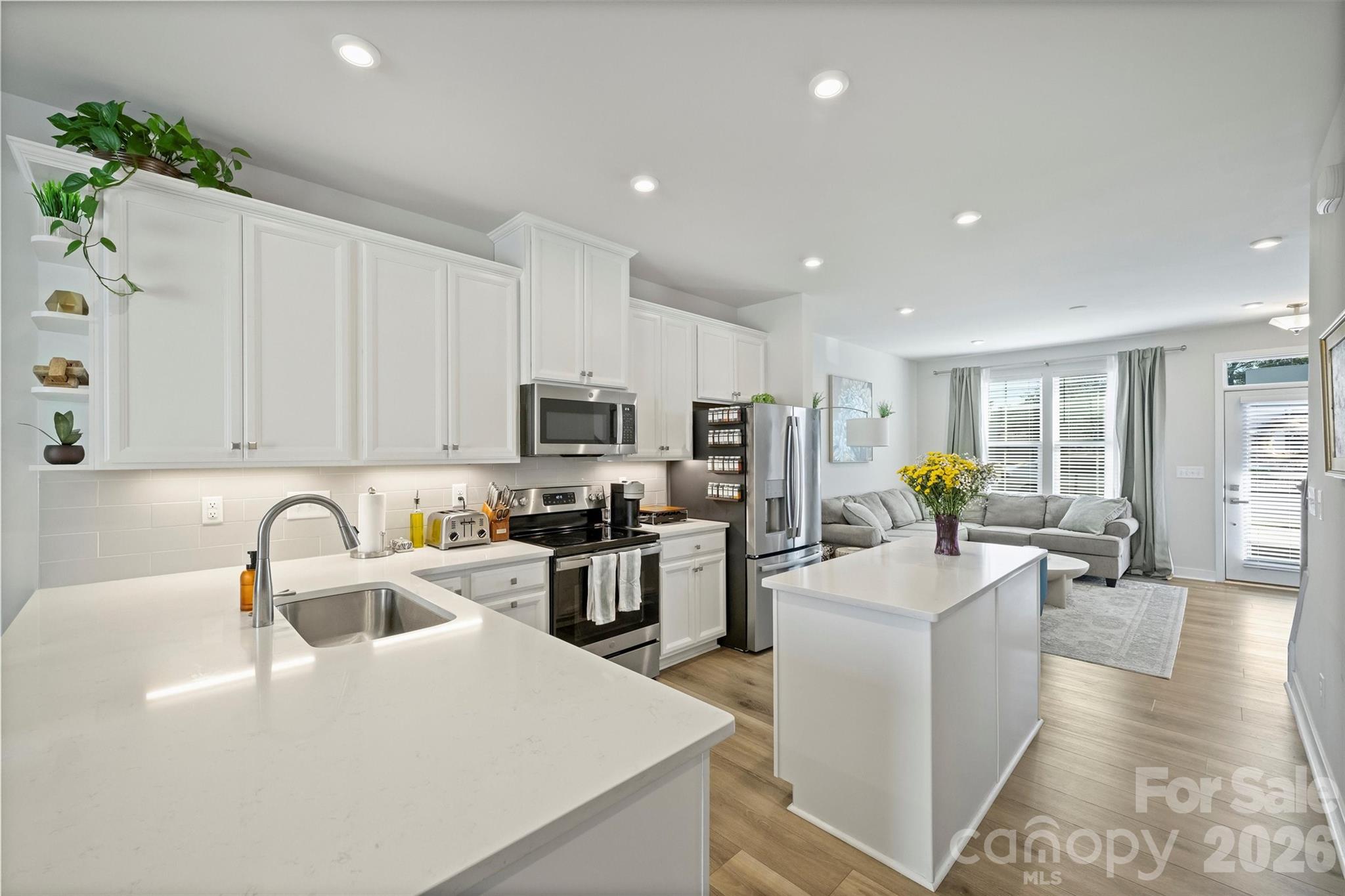 Southrail Station - Residential