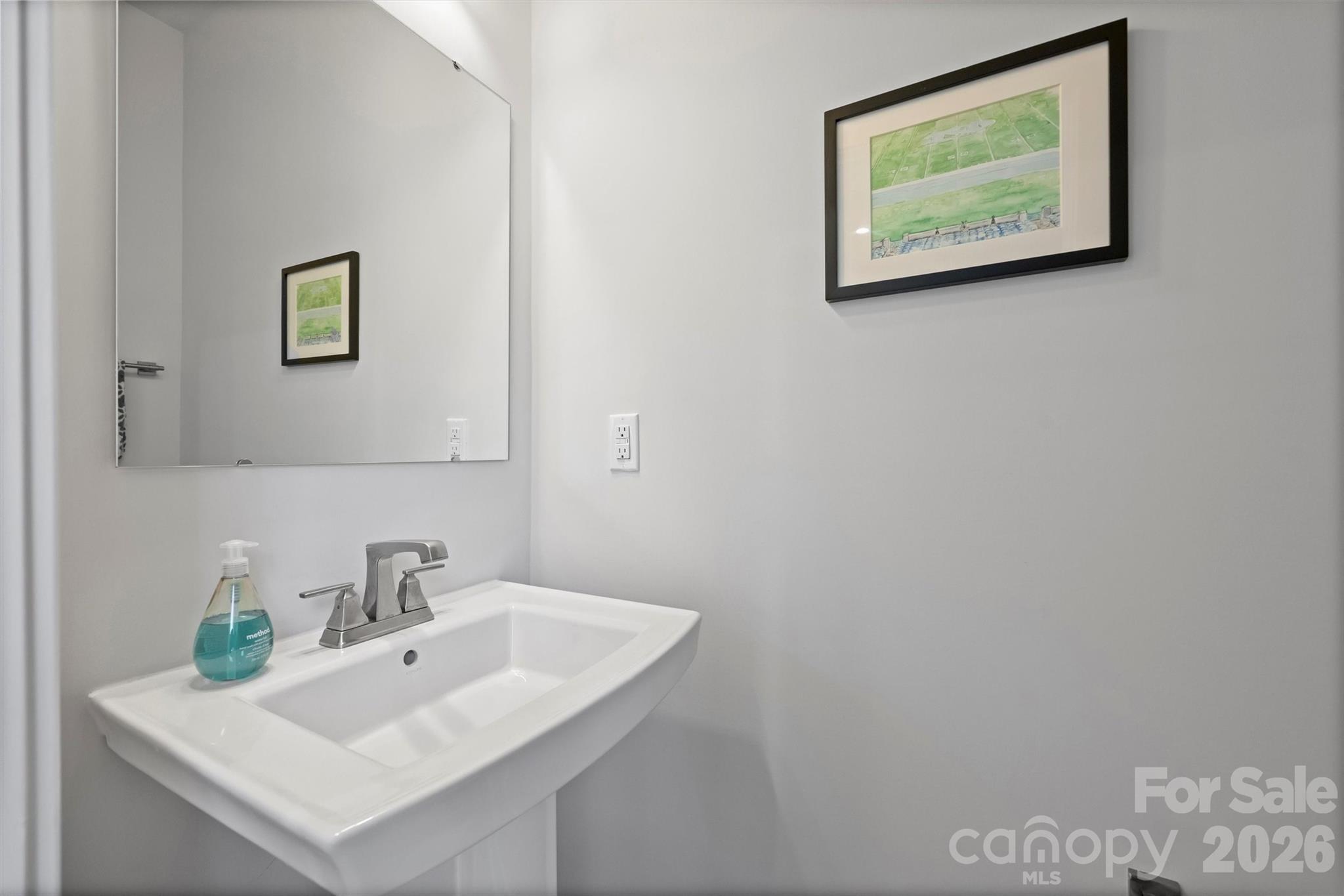 Southrail Station - Residential