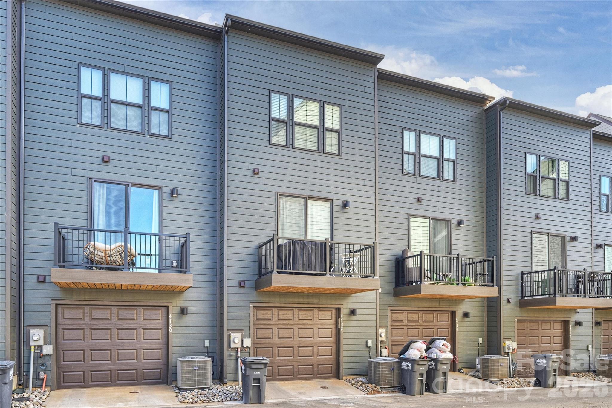 Southrail Station - Residential